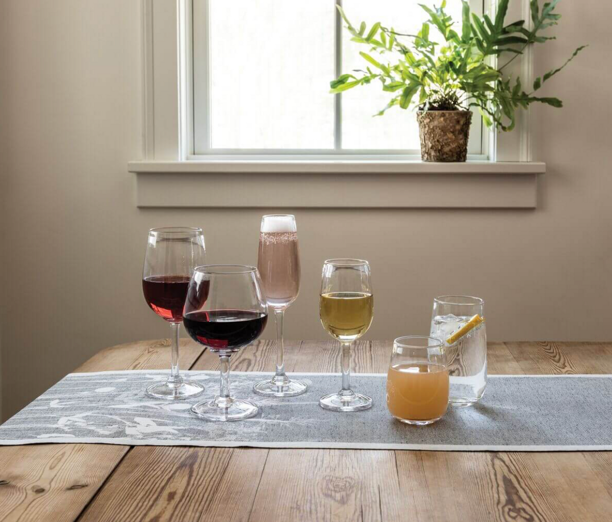 Simon Pearce Woodstock Champagne Flute – i Leoni