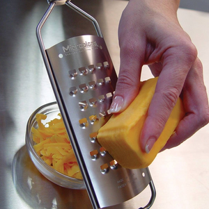 PROFESSIONAL SERIES EXTRA COARSE CHEESE GRATER