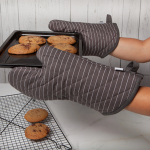 Superior Granite Pinstripe Oven Mitt