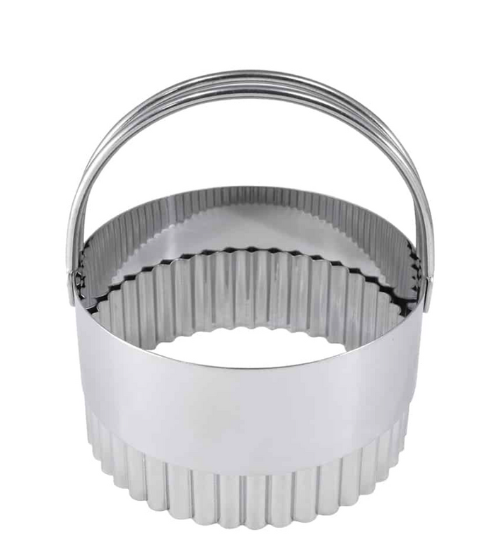 FLUTED BISCUIT CUTTER 3.25″