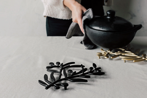 Matte Black Metal Trivet