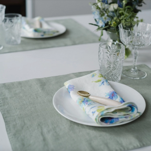 Linen Tales White Flowers Linen Napkins Set of 2