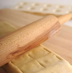 Ravioli Maker with Press