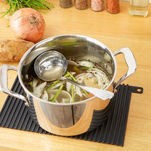 MONTY'S LADLE