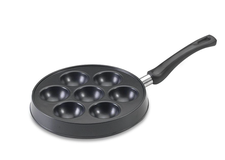 Nordic Ware Patterns Pancake Pan